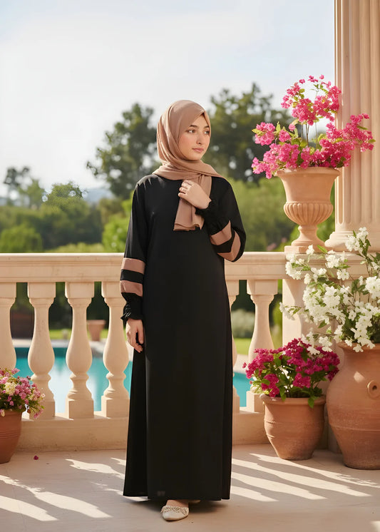 Black Flowy Brown Elastic Sleeves