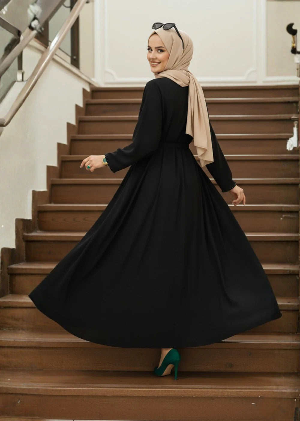 Black Pearl Abaya
